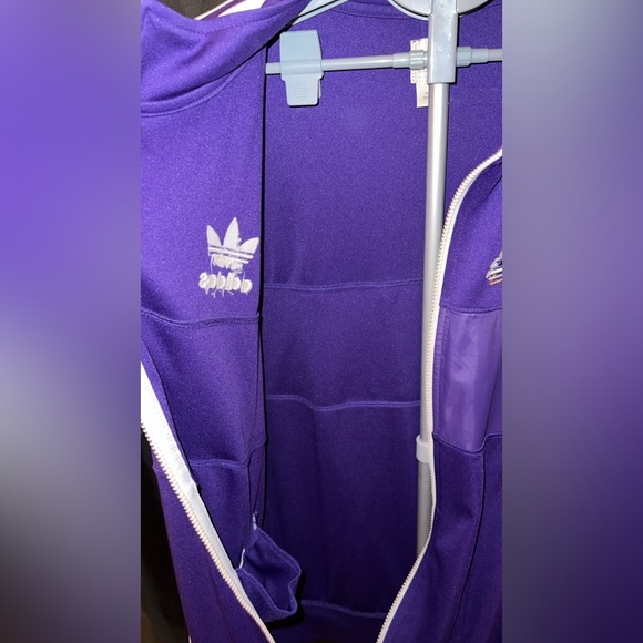 Vintage Adidas Purple Los Angeles Lakers Jacket - Picture 8 of 11